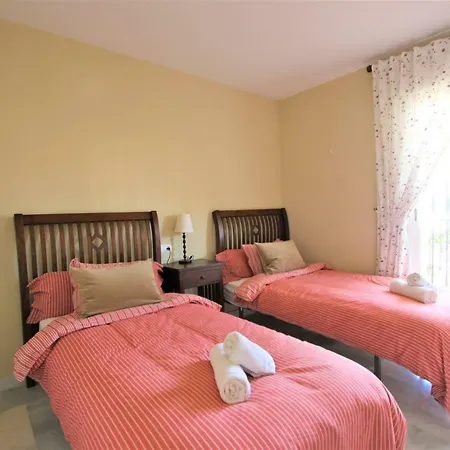 Chalet Naranjos M4 15 *