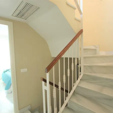 Naranjos M4 15 Chalet *